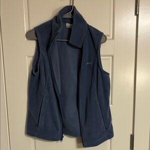 Columbia Soft Blue Fleece Vest